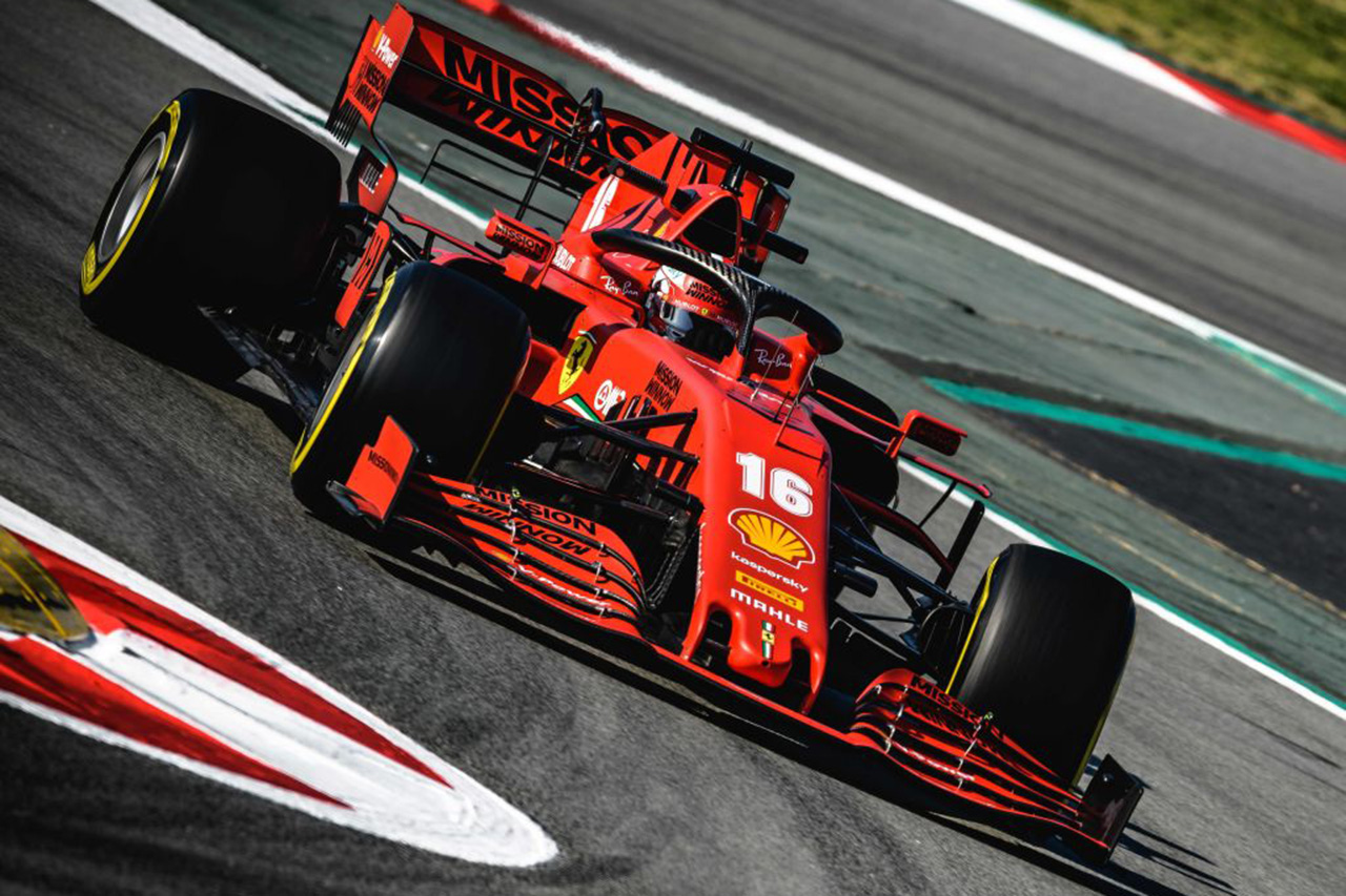 レッドブル・ホンダF1、フェラーリのF1エンジン問題の議論再開を待つ
