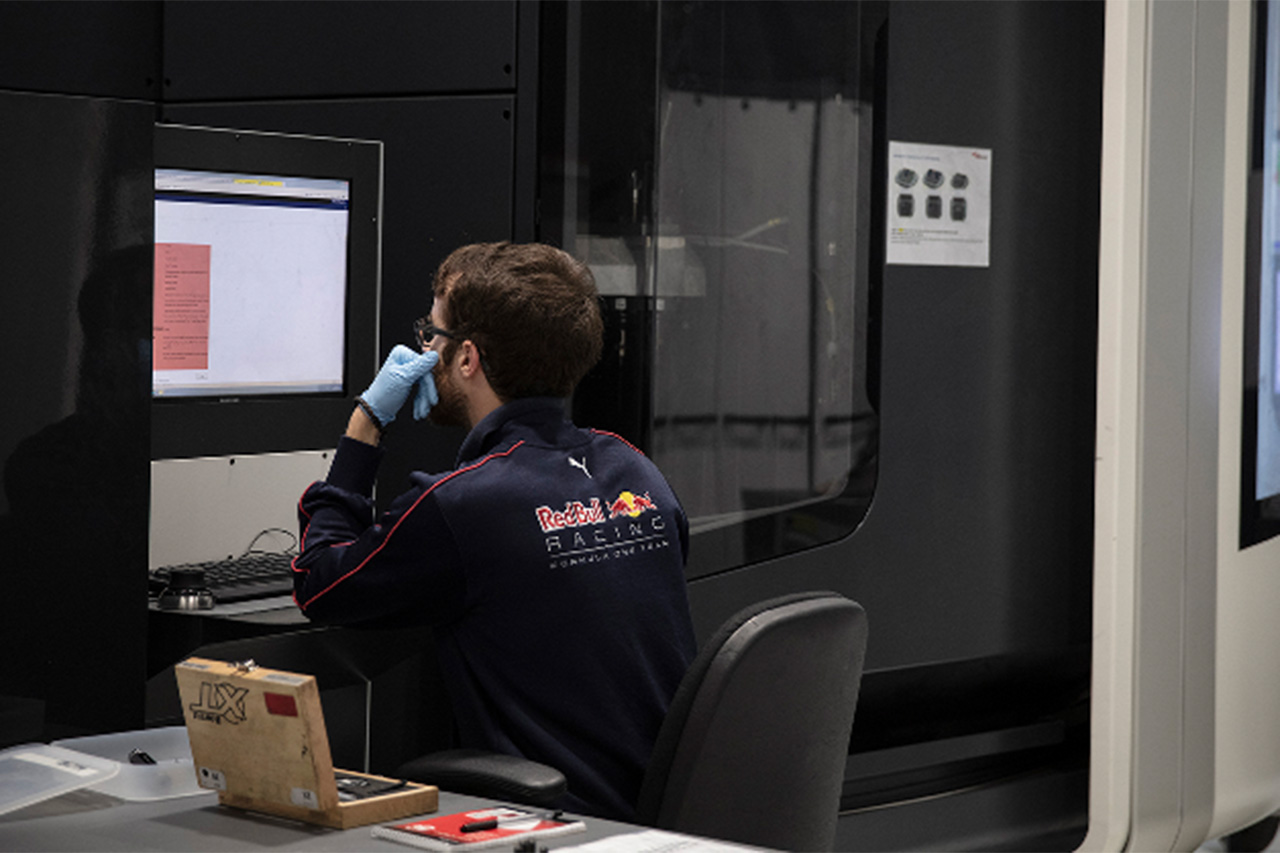 F1:レッドブルとルノーが開発した新型コロナ医療機器は承認を得られず