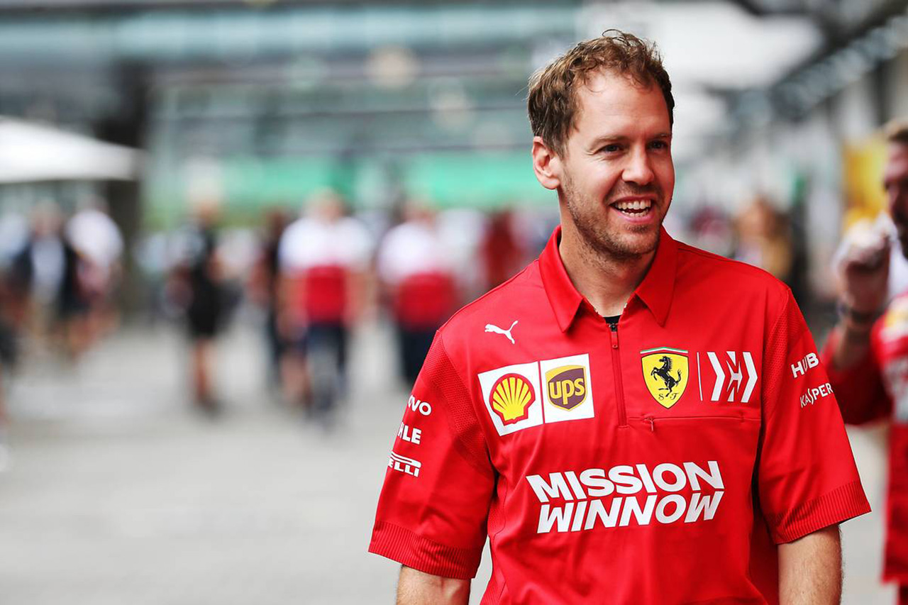 F1:セバスチャン・ベッテル、自宅にシムレース環境を構築