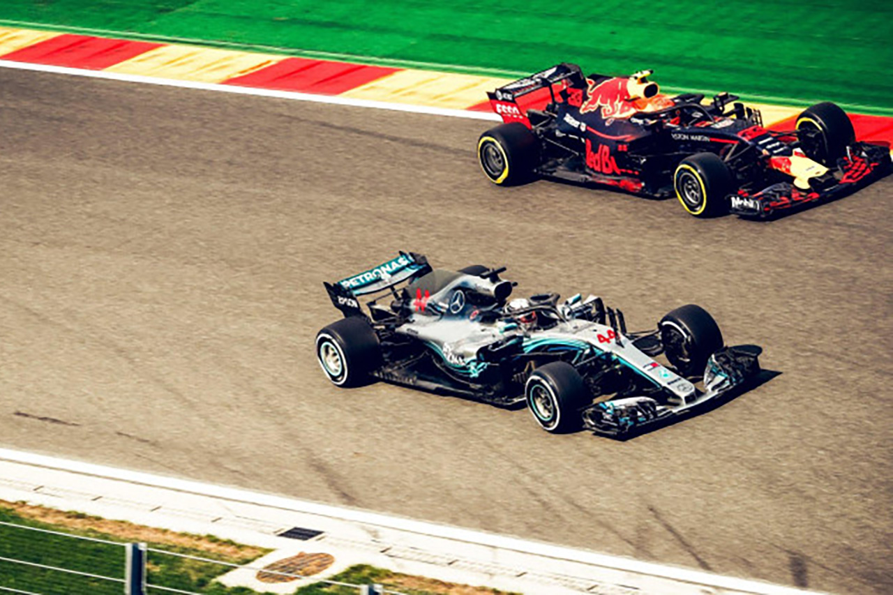 ルイス・ハミルトンはレッドブル・ホンダF1を過小評価すべきではない