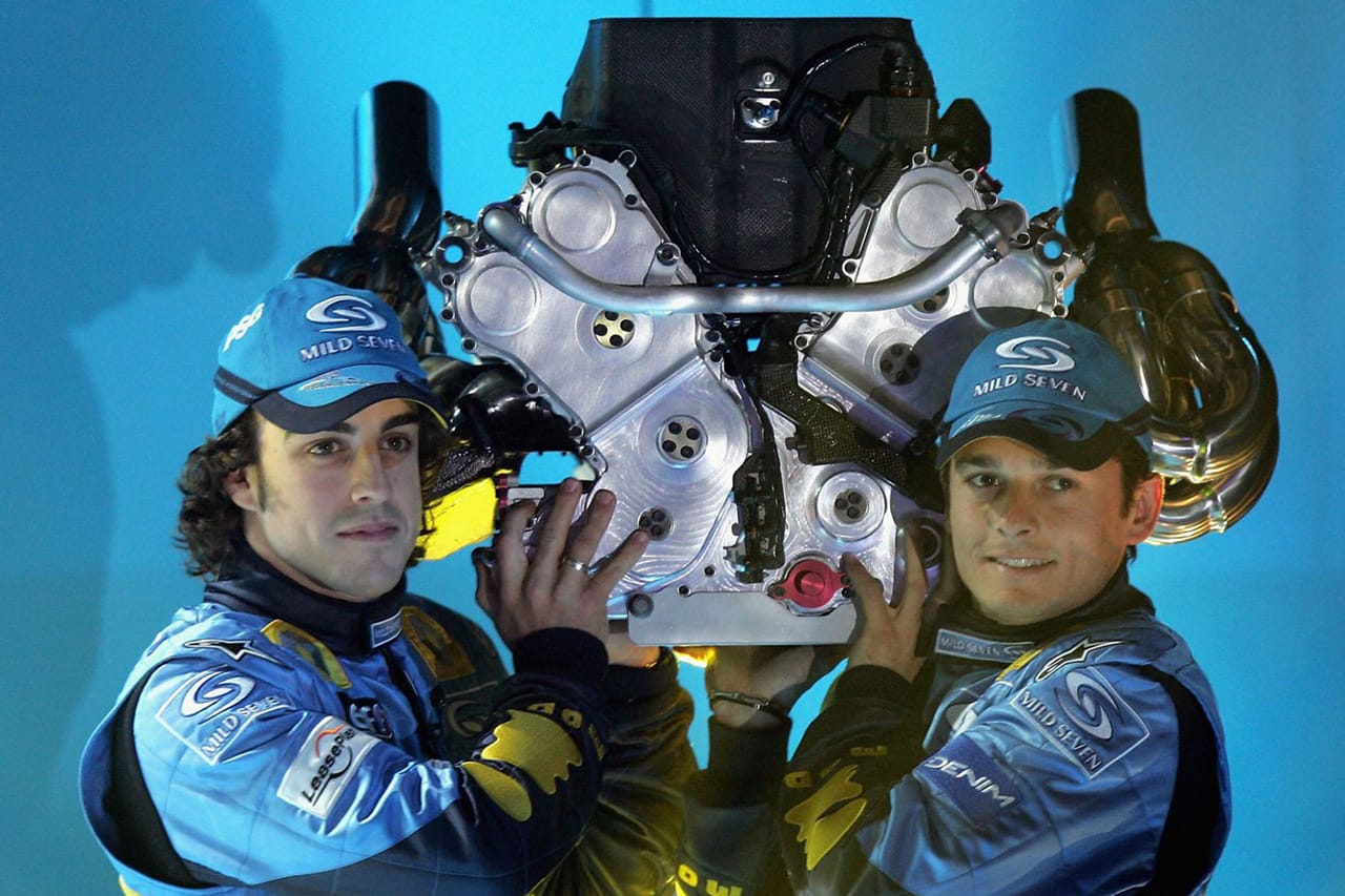 F1マシン列伝:ルノー R25に安定性をもたらした狭角V型エンジン