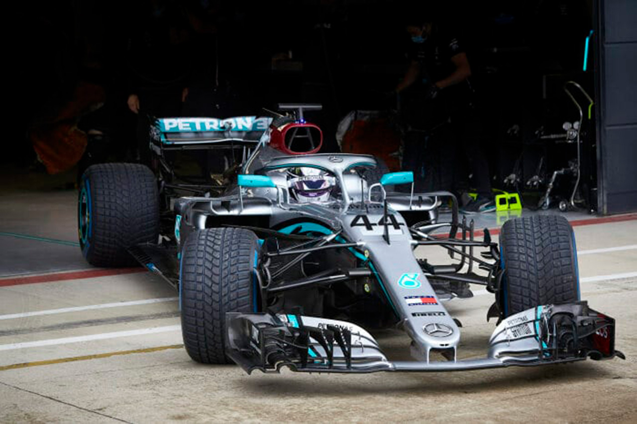 ルイス・ハミルトン、久々のF1マシンでの走行に「興奮した」