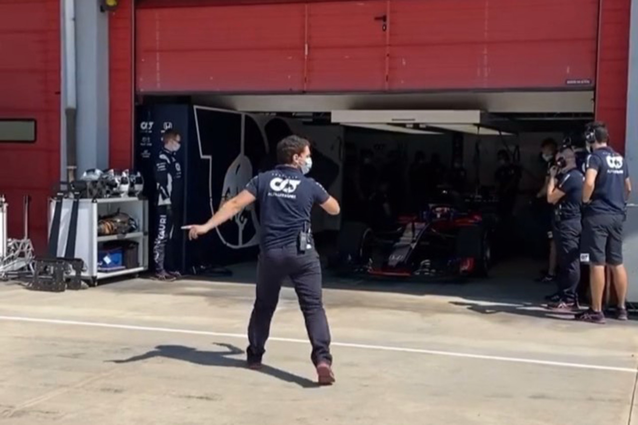 アルファタウリ・ホンダF1、AT01＆トロロッソSTR13でテストを開始