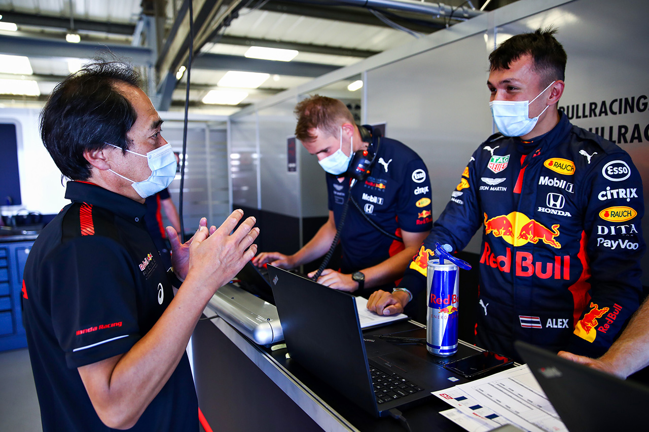 アレクサンダー・アルボン、久々のRB16も「5~6周で感覚を取り戻せた」