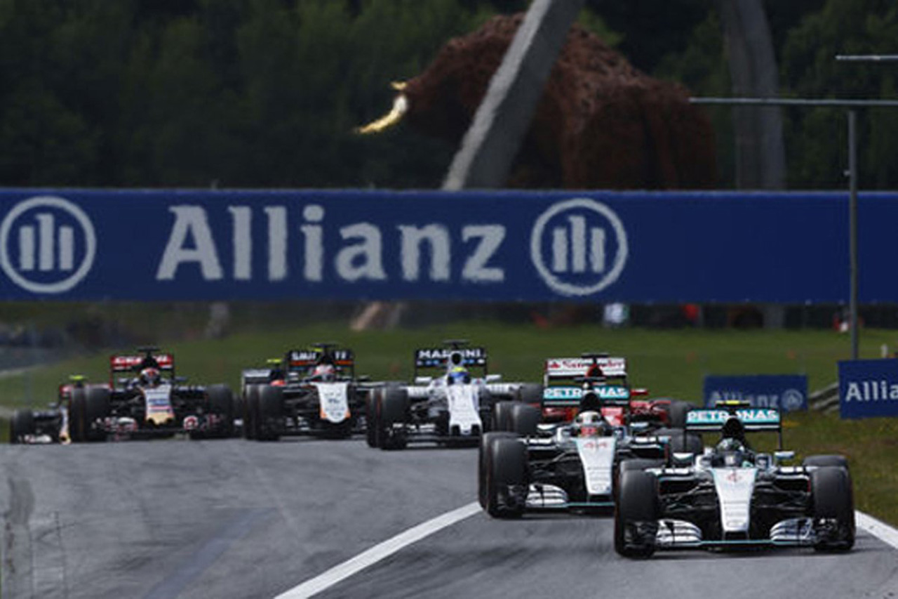 レッドブル 「F1はホンダとルノーを救済すべき」