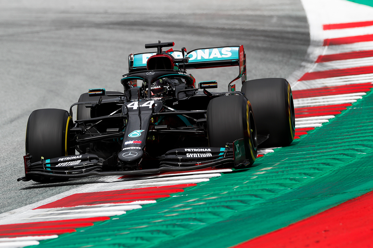 メルセデスF1、ギアボックス問題を解決すべく対策パーツを第2戦に投入