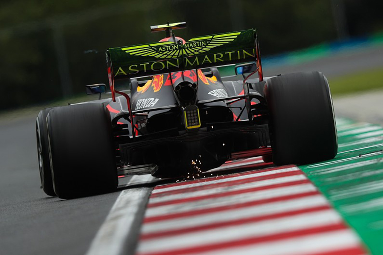 F1、レッドブル・ホンダのリアウイングの巧妙な設計の阻止に動く