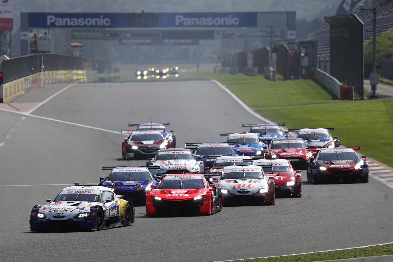 スーパーGT 開幕戦:デビュー戦のGRスープラ GT500がトップ5を独占