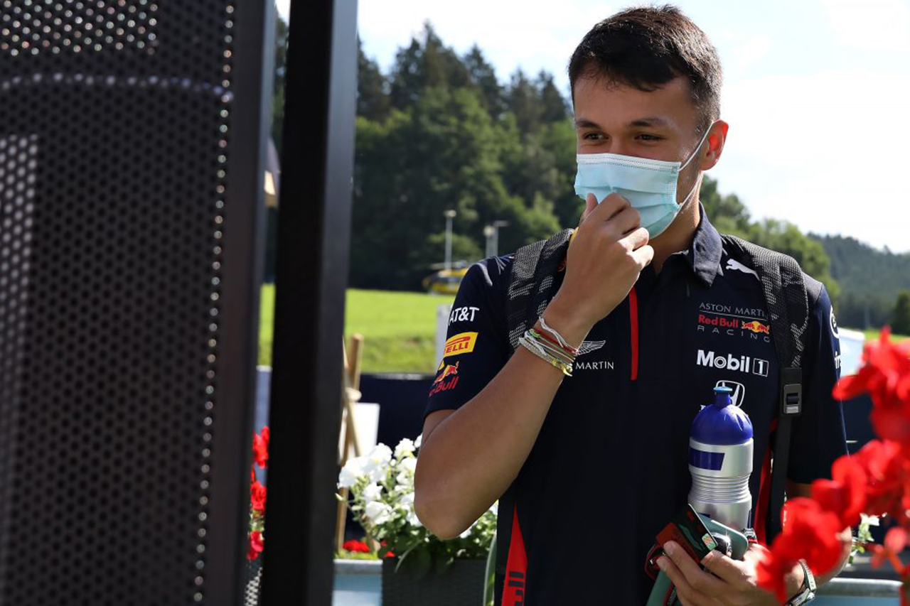 レッドブルF1、アレクサンダー・アルボンのレースエンジニアを変更