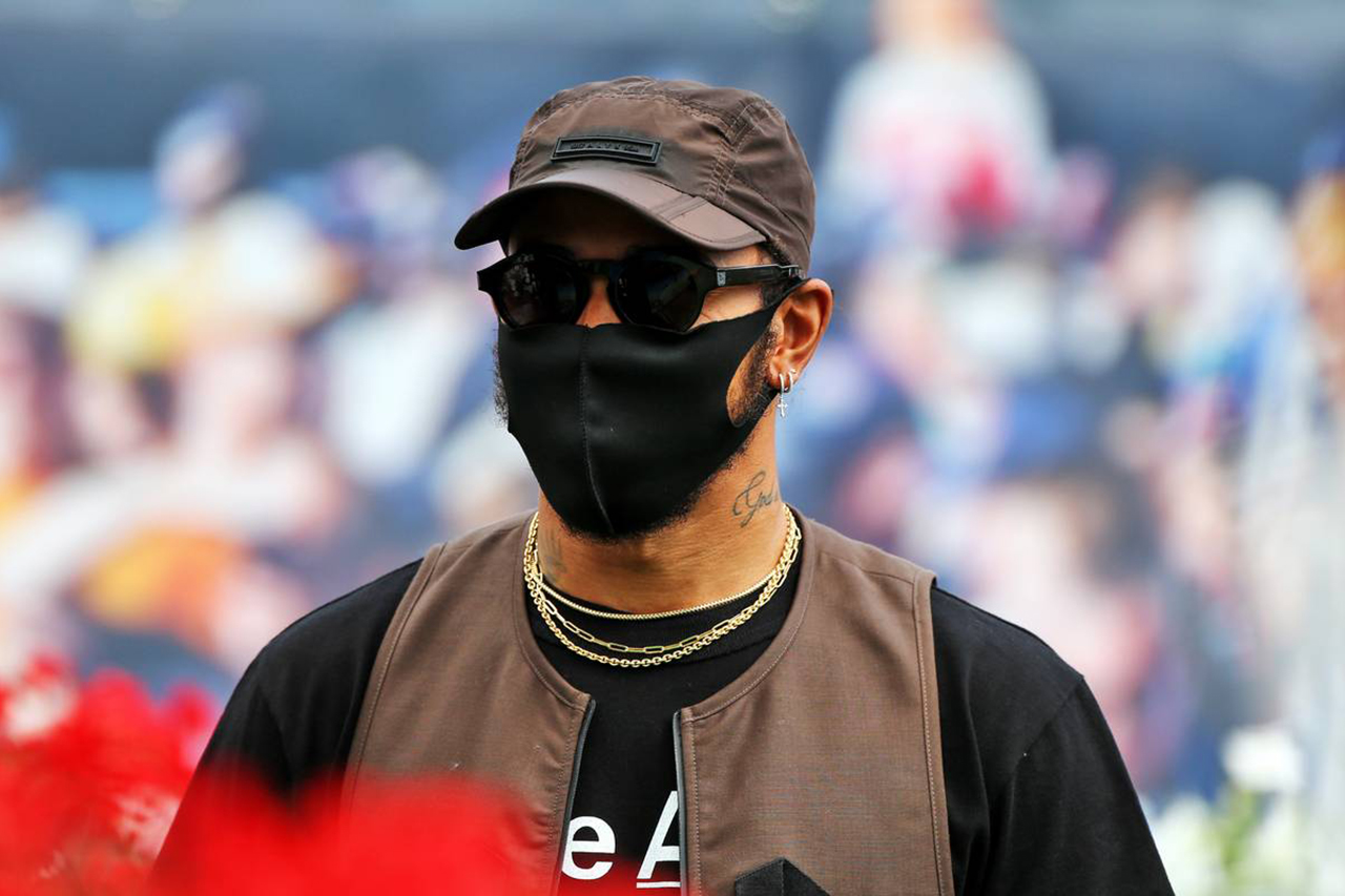 ルイス・ハミルトン、2年前にラッパーとしてデビュー 「XNDAは僕」