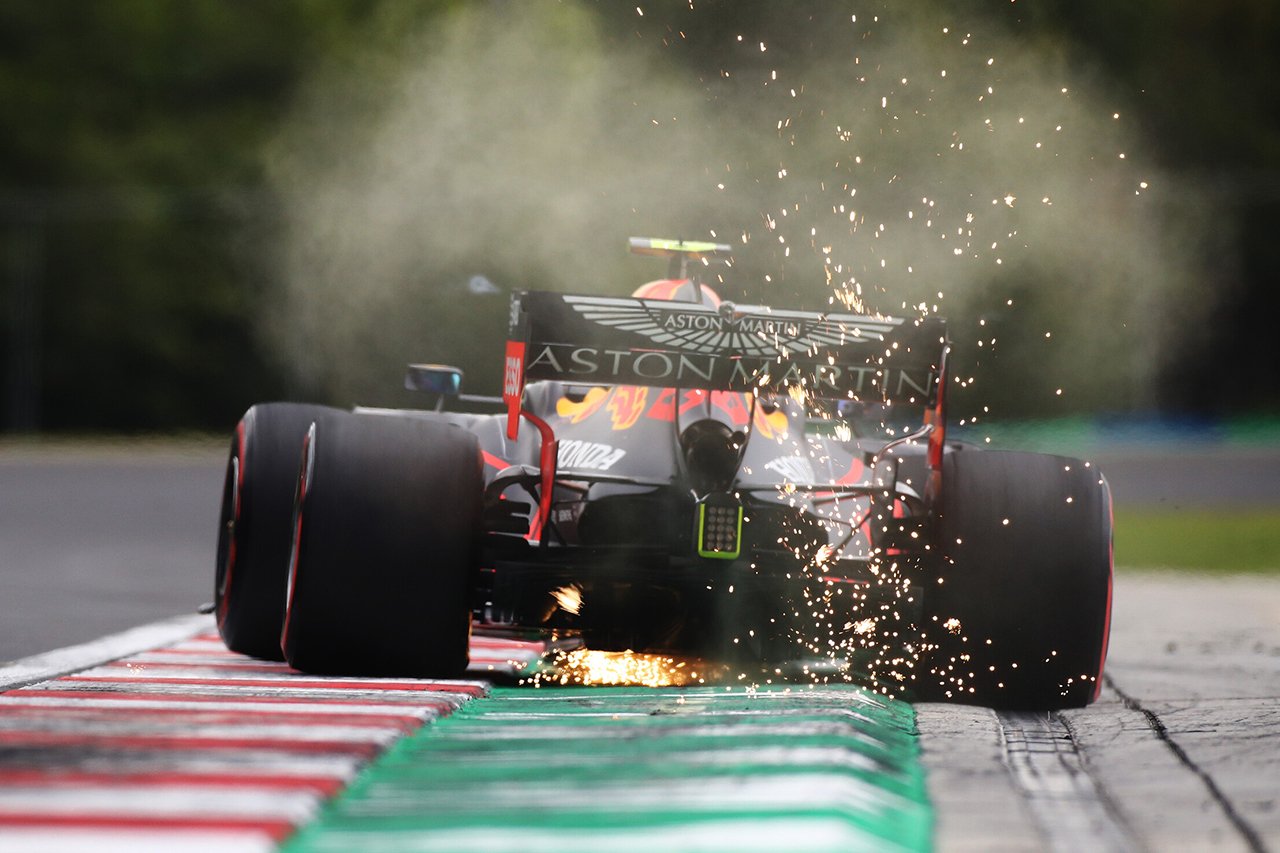 レッドブルF1の“ハイレーキ・コンセプト”最強神話が崩壊？