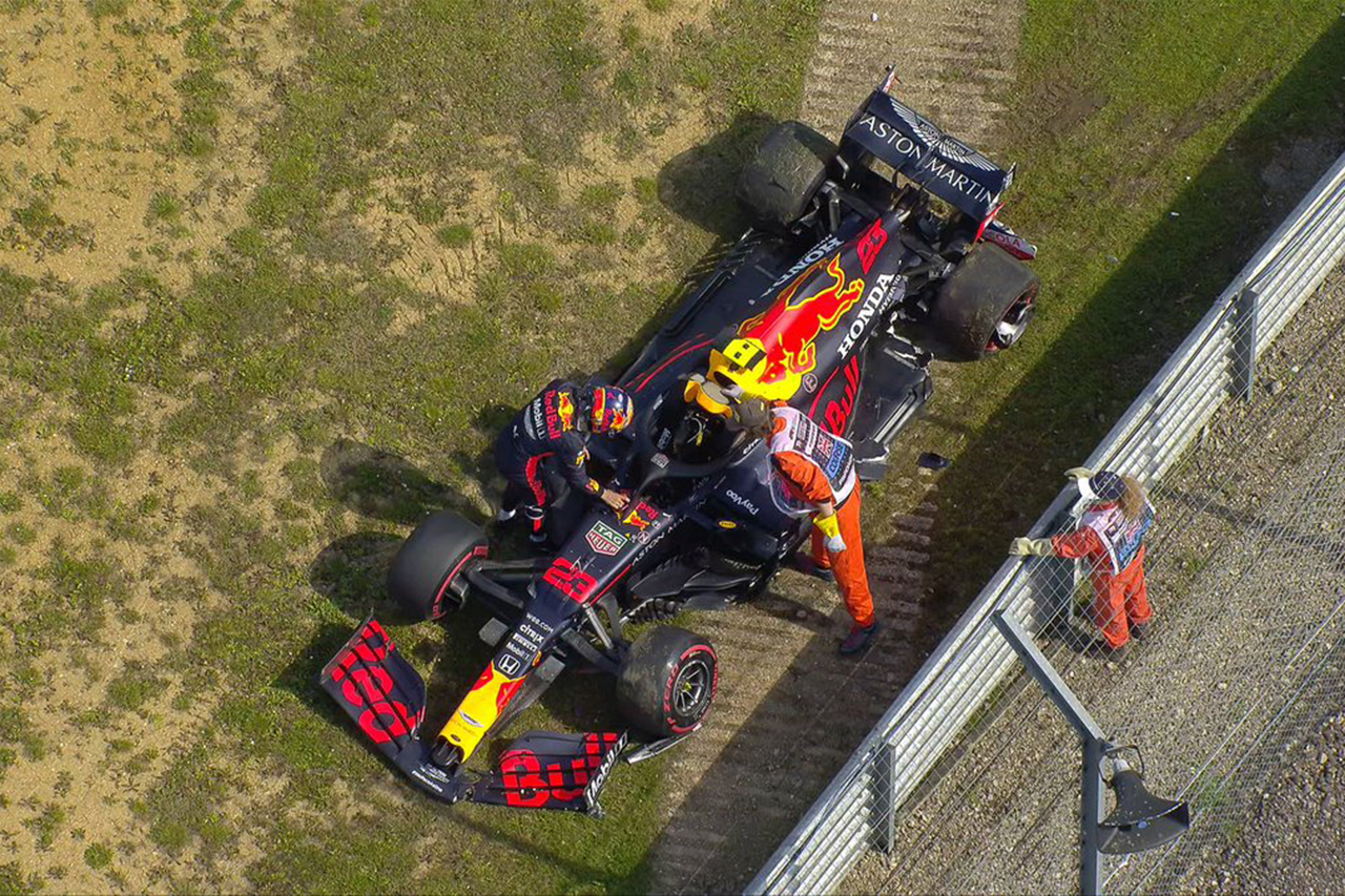 【速報】 F1イギリスGP FP2 結果:アルボンが2番手も中盤にクラッシュ