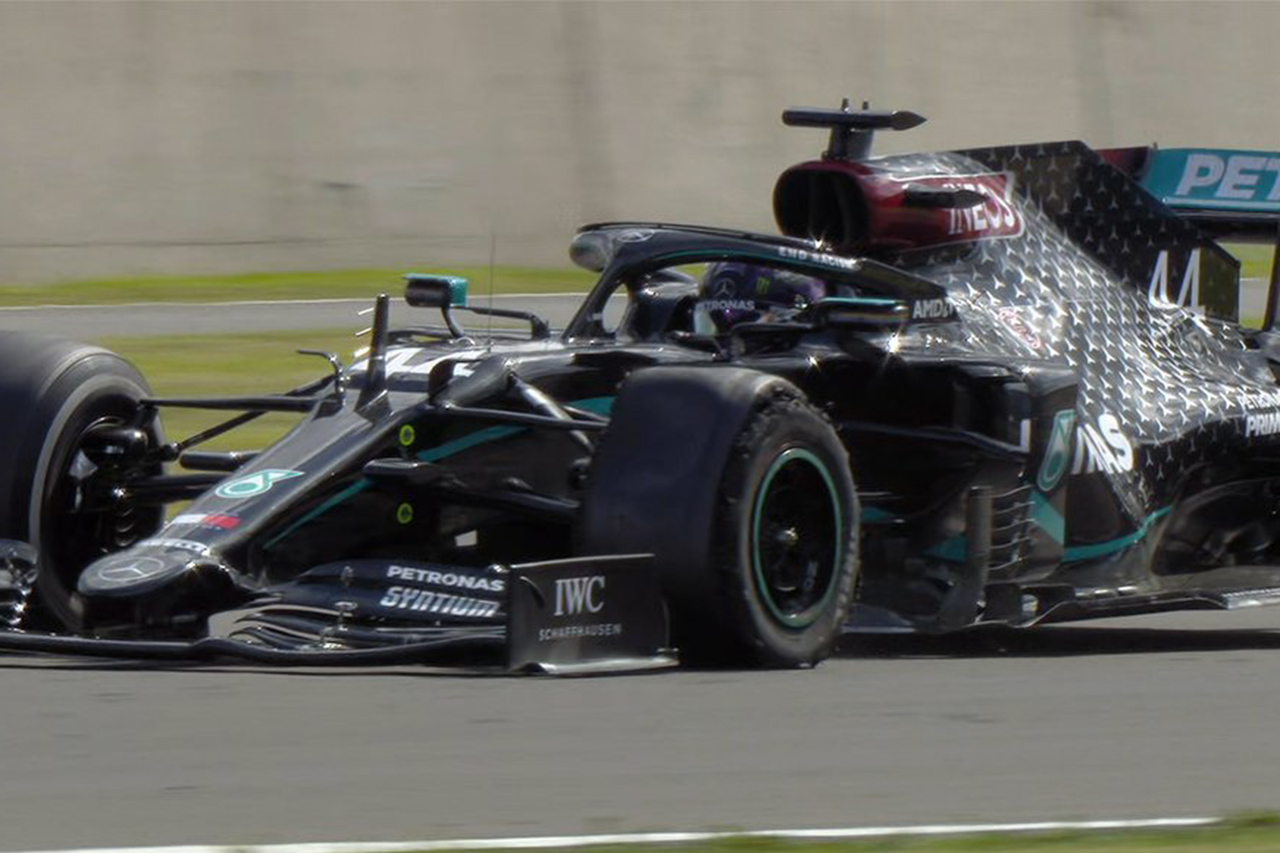 残り3周の大波乱！ハミルトンがパンクしたタイヤで優勝 / F1イギリスGP