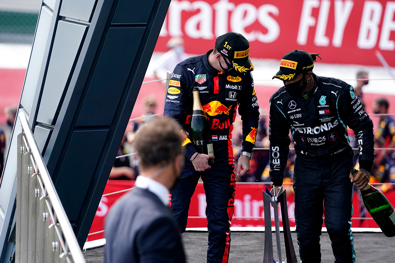 ハミルトン 「レッドブルF1のタイヤ圧不正を本気で疑ったわけじゃない」