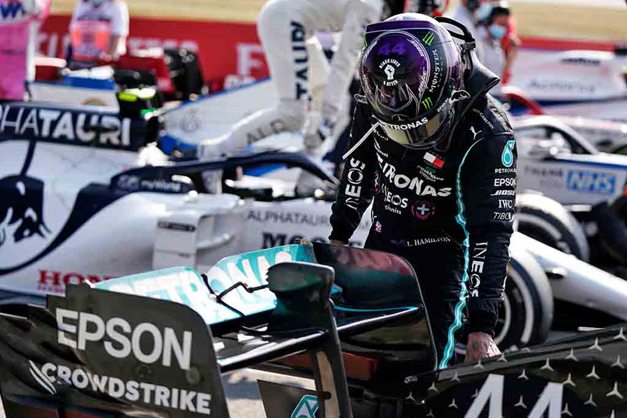 メルセデスF1、スペインGPでのタイヤのブリスター問題に懸念