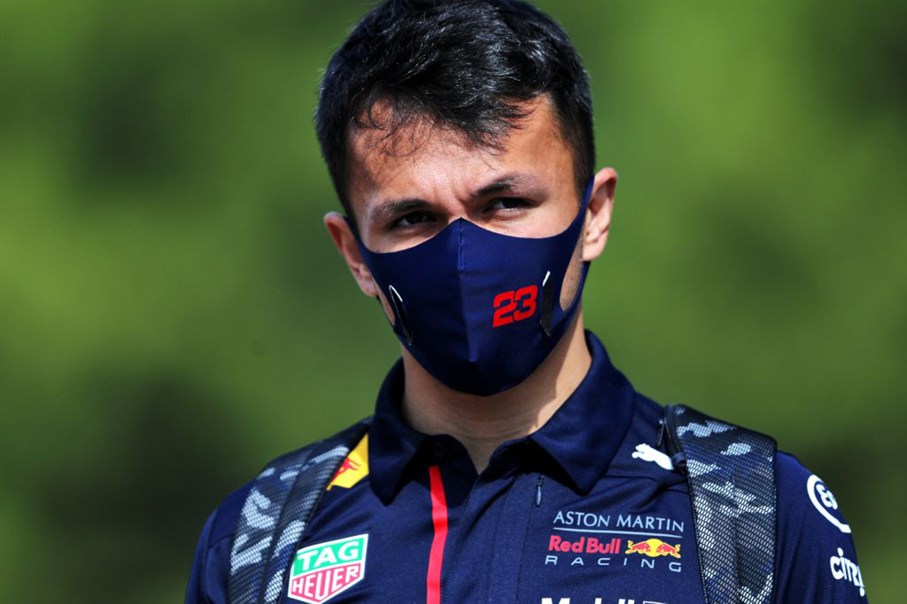 「アレクサンダー・アルボンは道を見失っている」と元F1ドライバー