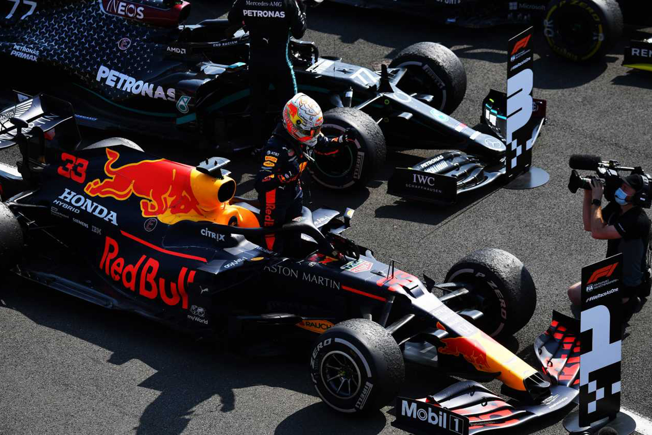「レッドブル・ホンダF1はメルセデスを倒せない」とジェンソン・バトン