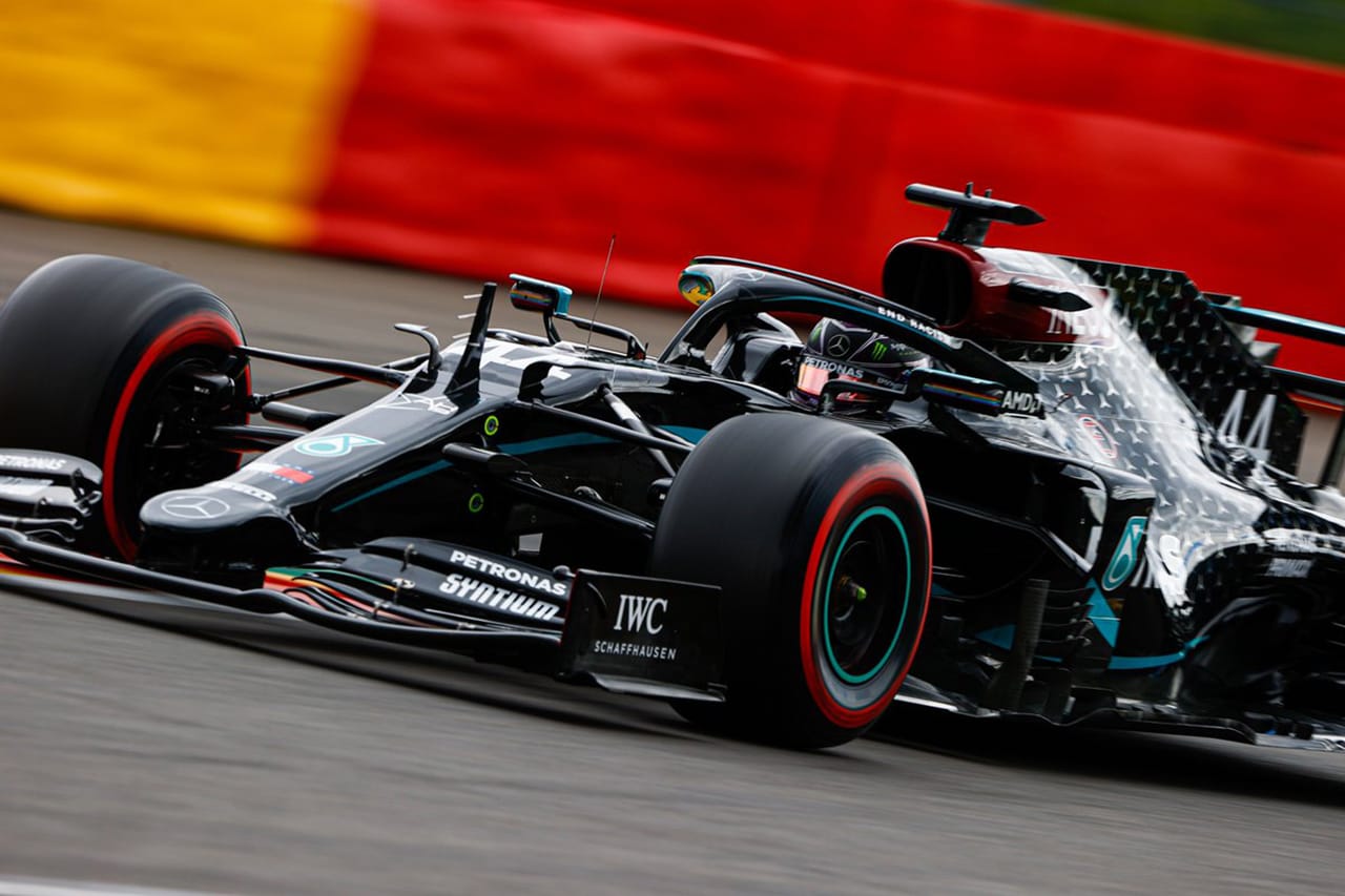 F1ベルギーGP 予選:ハミルトンが圧巻のポールでメルセデスが1列目独占