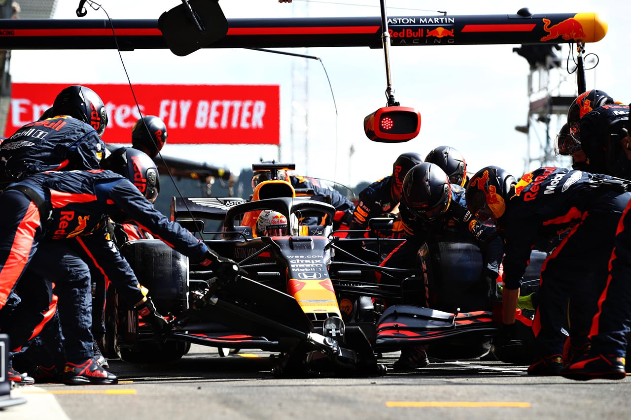 レッドブル・ホンダF1 決勝分析：ルノーから3位を“守った”レース