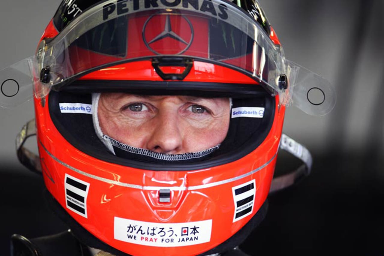 F1チーム＆F1ドライバー、マシンやヘルメットに日本へのメッセージ