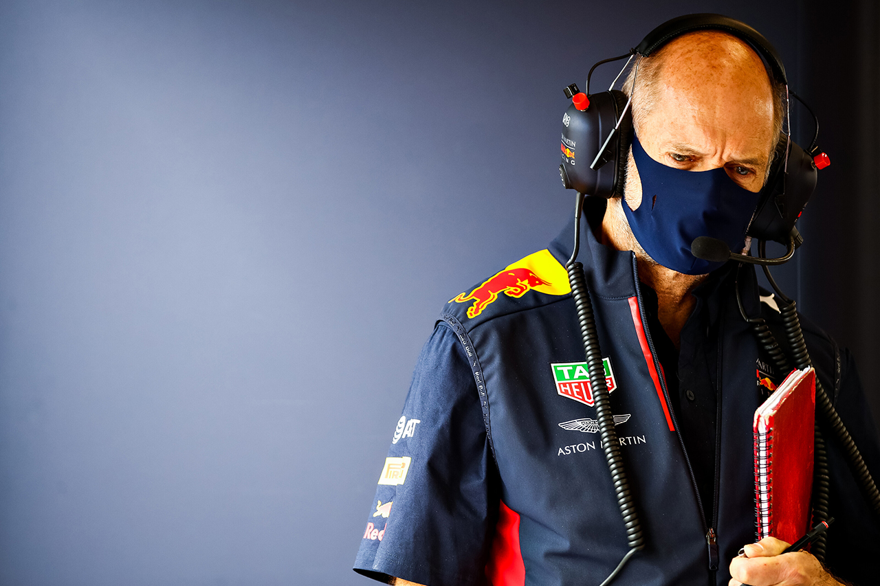 アストンマーティンF1、エイドリアン・ニューウェイの引き抜きを画策?