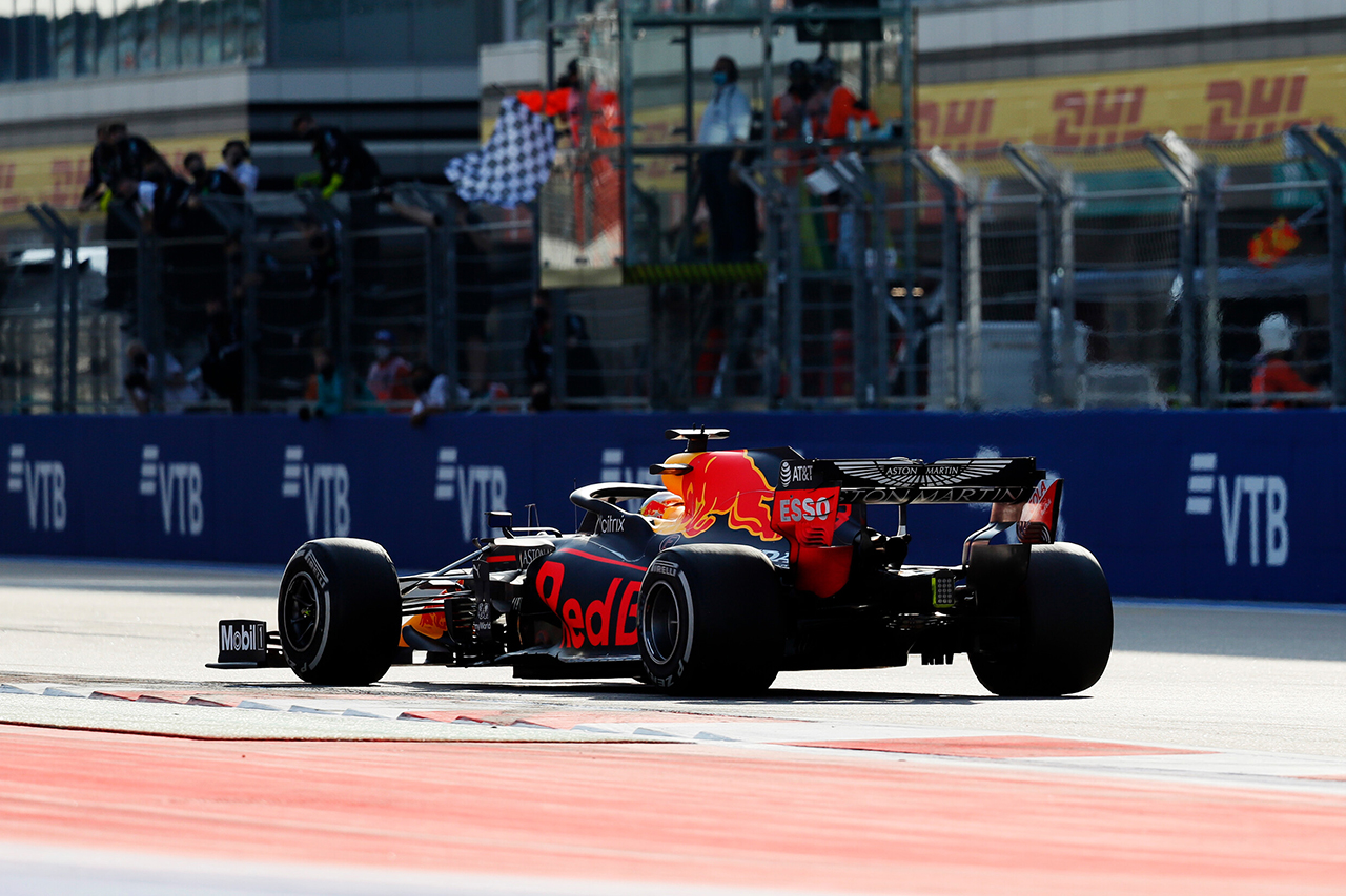 レッドブル・ホンダF1 分析：心理的に大きな意味を持つ2位表彰台