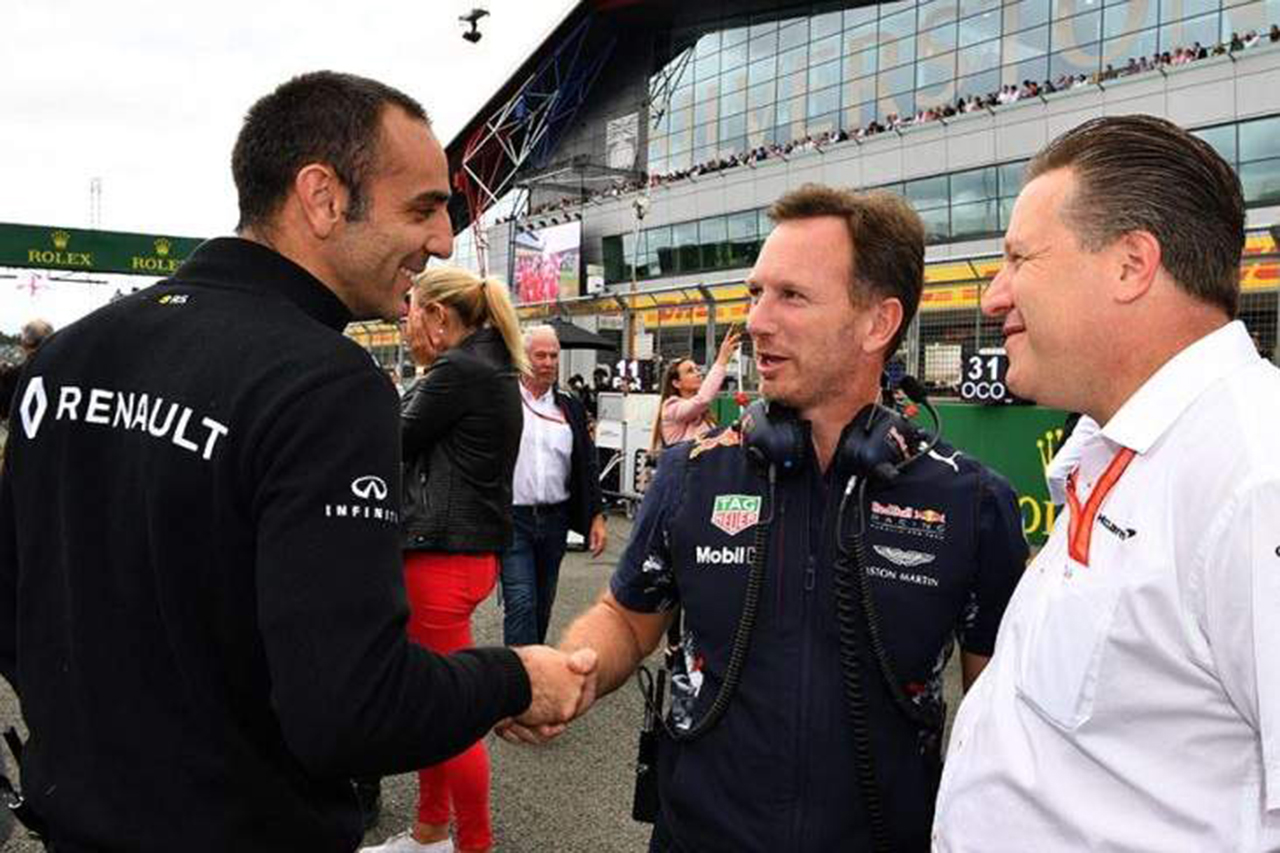 ルノー、レッドブルへのF1エンジン供給の可能性に「規則を遵守するのみ」