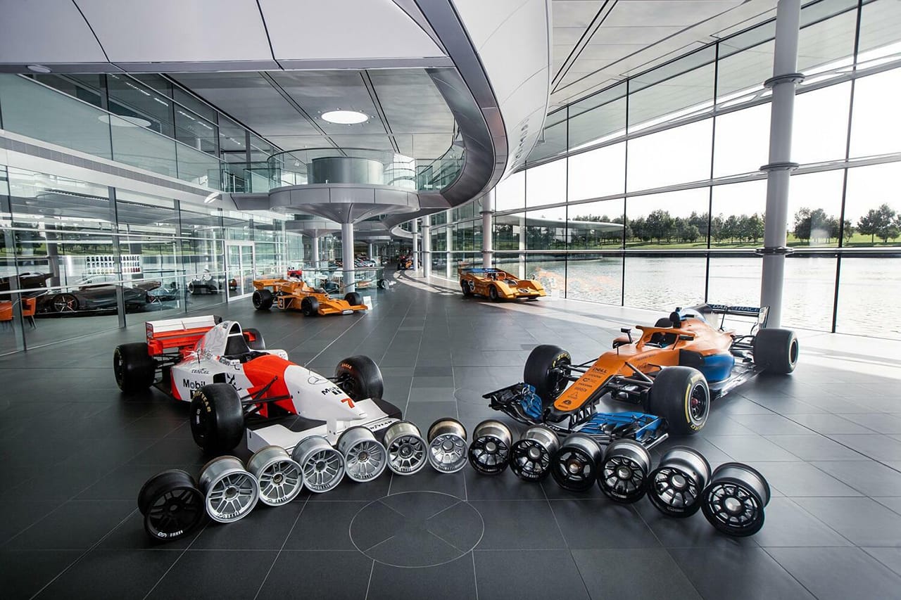 マクラーレンF1、エンケイとのパートナーシップ25周年を祝う