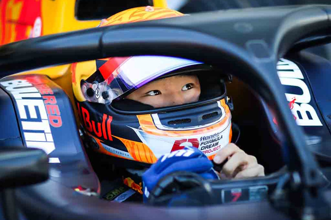 角田裕毅、レッドブルF1のヘルムート・マルコとの良好な関係を語る