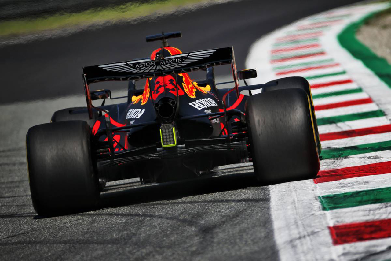 レッドブル、2022年までにエンジン規則が凍結されなければF1撤退と脅迫