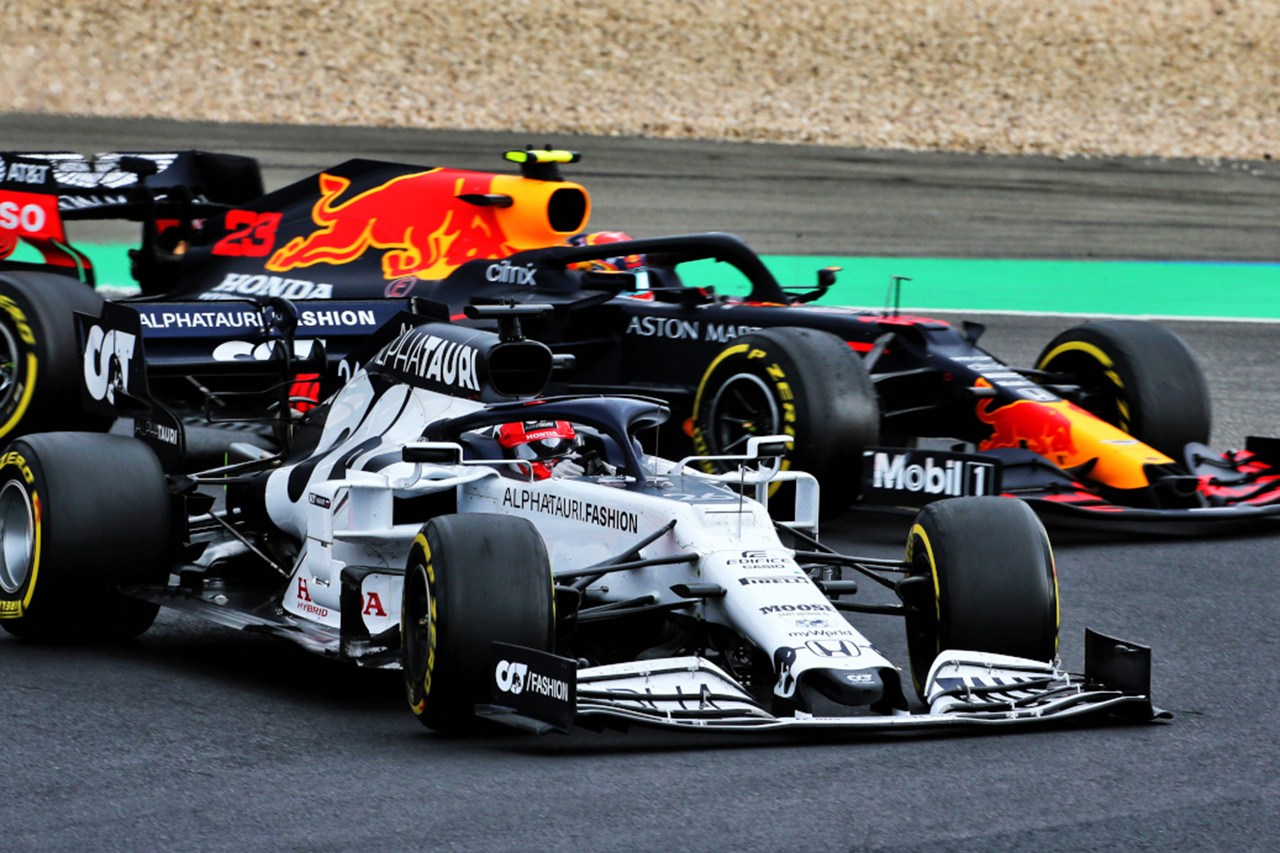 レッドブルF1 「アルファタウリと異なるエンジンを搭載する選択肢はない」
