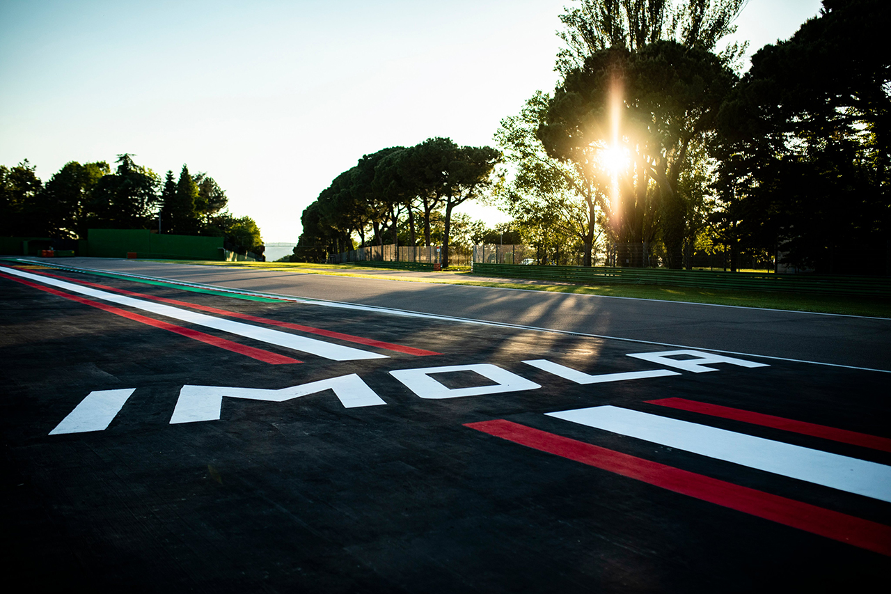 2020年 F1エミリア・ロマーニャGP テレビ放送時間&タイムスケジュール