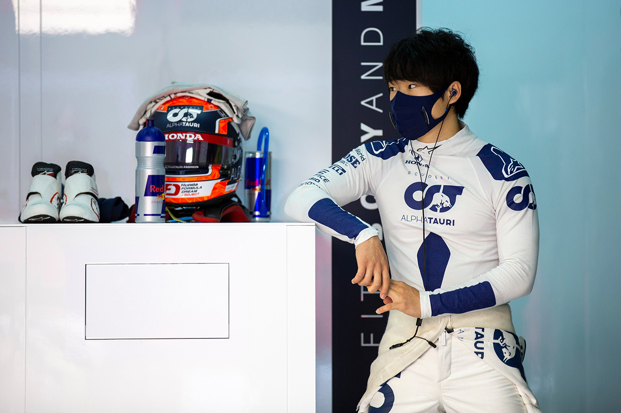 角田裕毅 「F1マシンのパワーは想像以上に身体的に厳しかった」