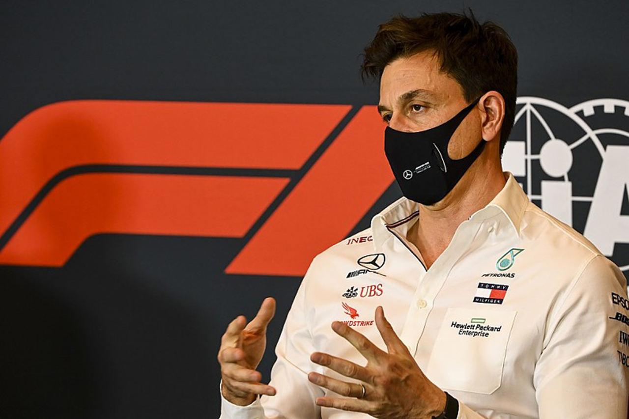メルセデスF1代表 「2022年の新規則はすべて我々の支配を止めるため」