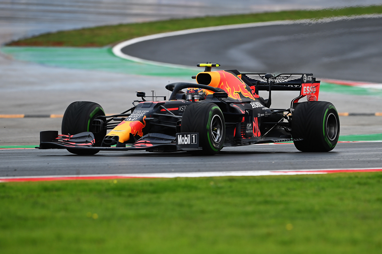 アレクサンダー・アルボン、タイ人として初めてF1でリードラップを記録