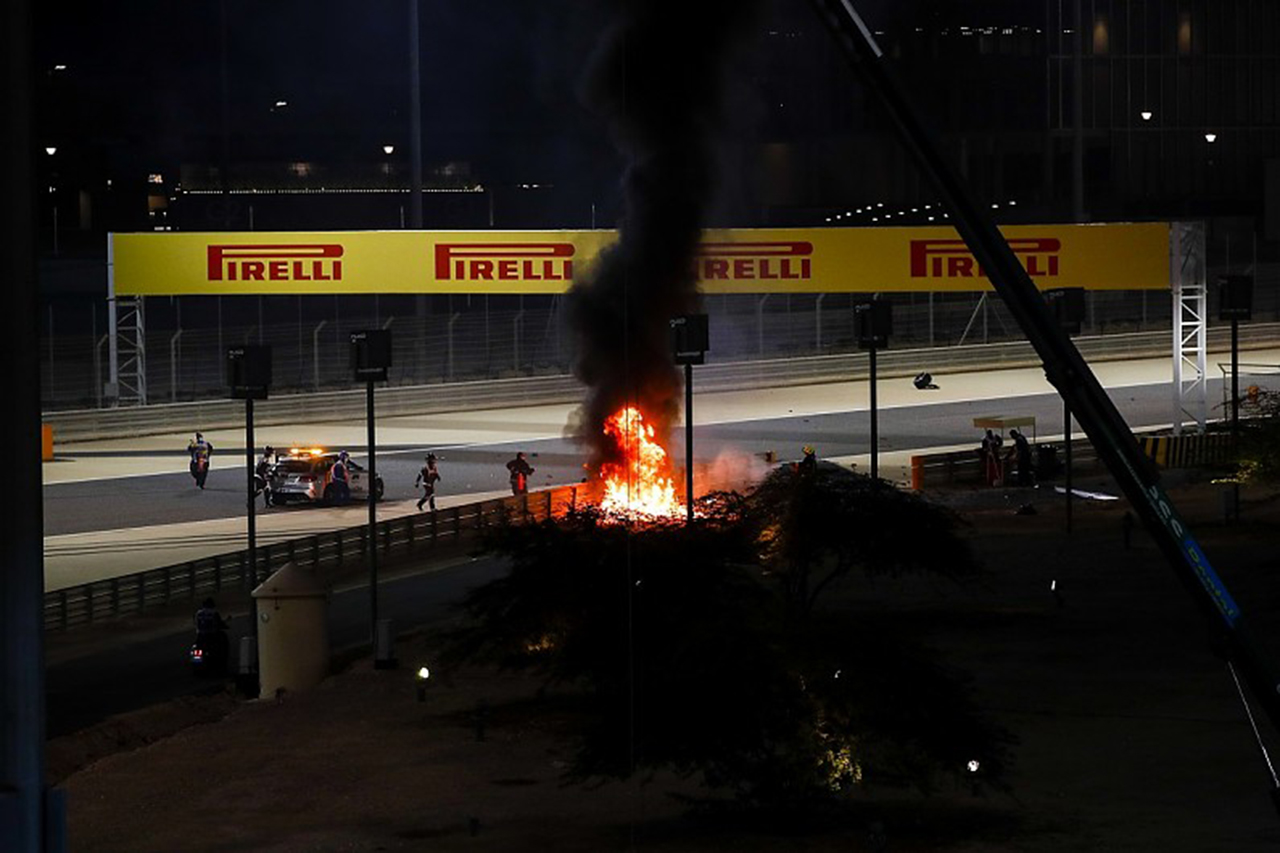 F1：グロージャンの事故のリプレイ映像を流すまでのプロセスを説明