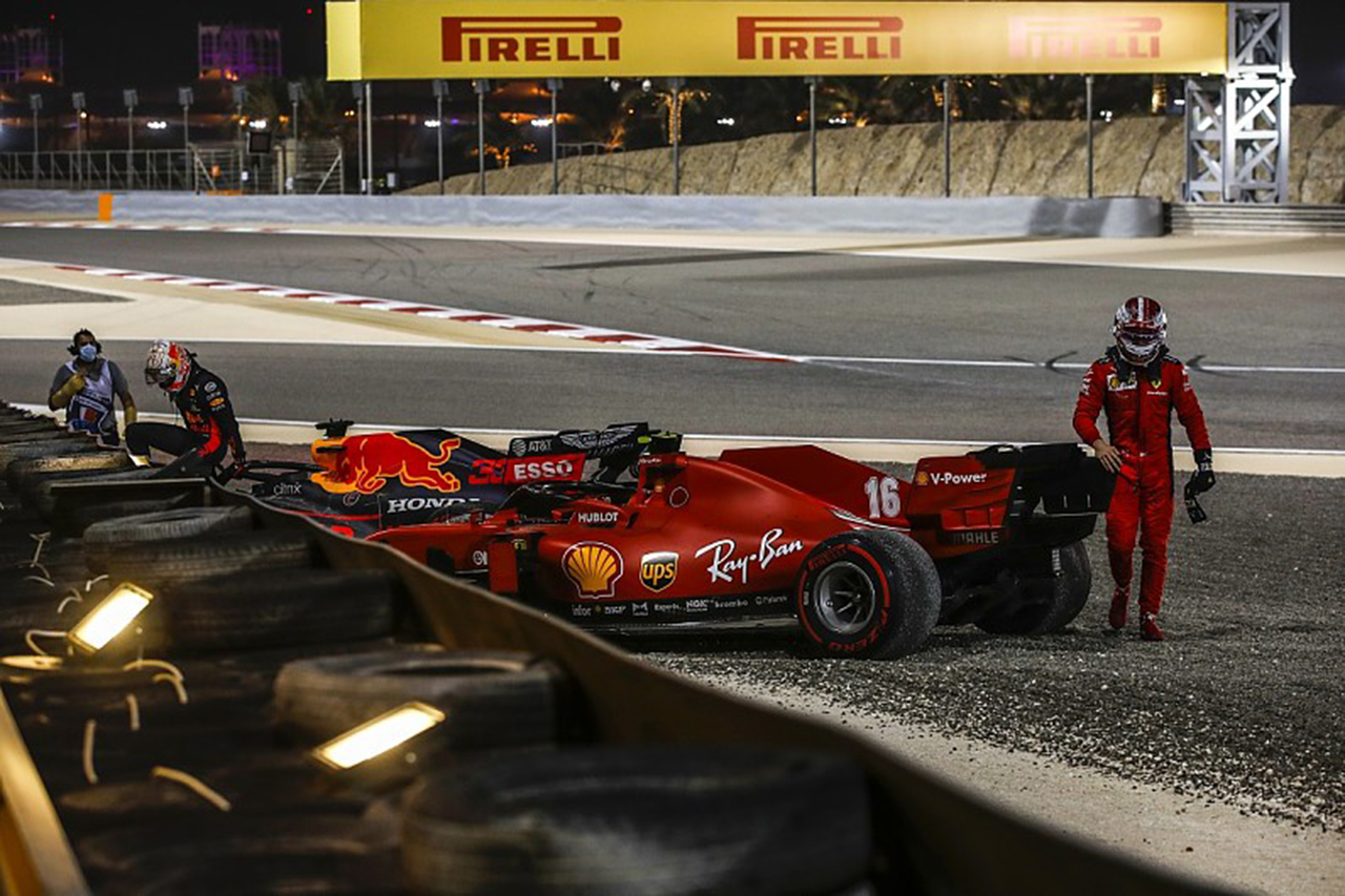 レッドブルF1代表 「マックスのレースは信じられない苛立たしい結末」