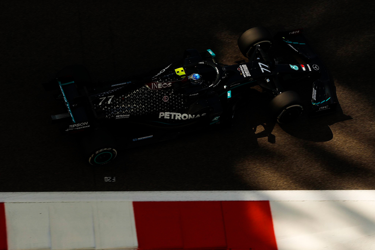 F1アブダビGP フリー走行2回目:ボッタス首位でメルセデスがワンツー