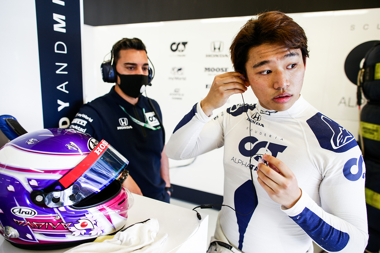 佐藤万璃音、F1マシンでの初走行は「何もかもが衝撃的だった」
