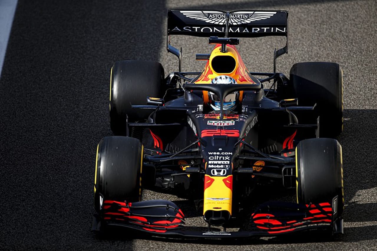 レッドブルF1 「アストンマーティンに代わるタイトルスポンサーはなし」