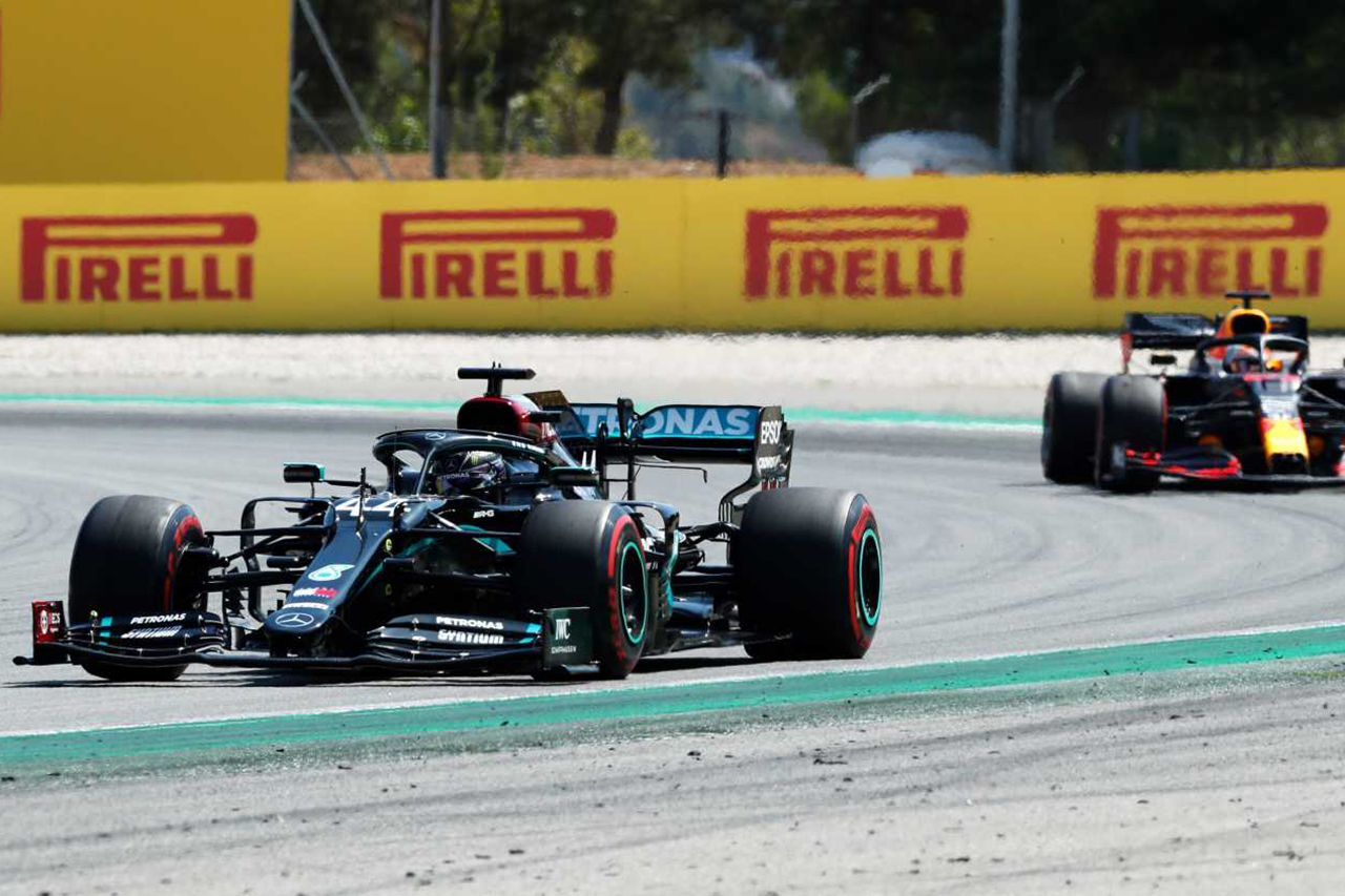 メルセデスF1技術代表 「レッドブルが最強シャシーという評価は間違い」