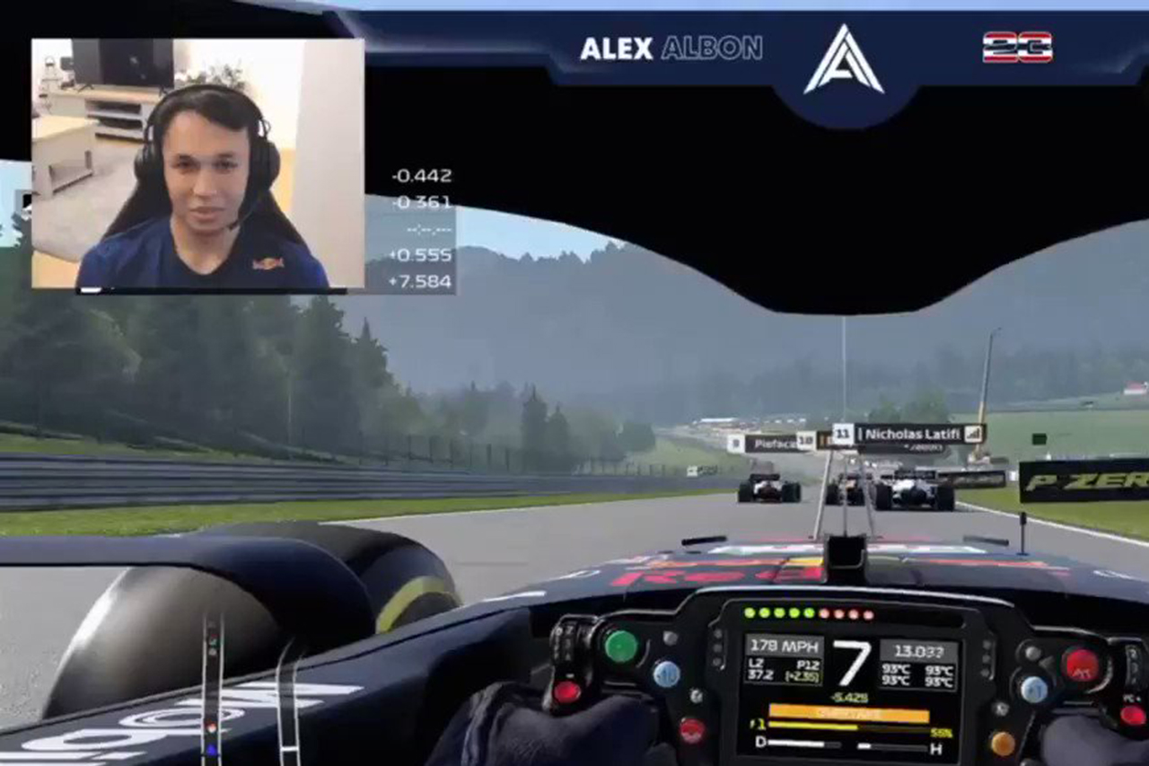 アレックス・アルボン、レッドブルF1のシート喪失に自虐「僕は暇だから」