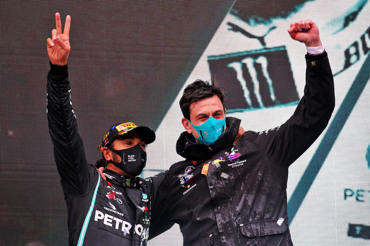 トト・ヴォルフ 「メルセデスF1とハミルトンは常に継続する意向だった」
