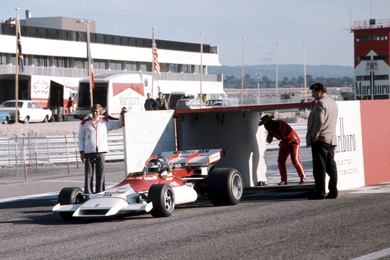 F1史:赤と白の『マールボロ・カラー』がF1に初登場した瞬間