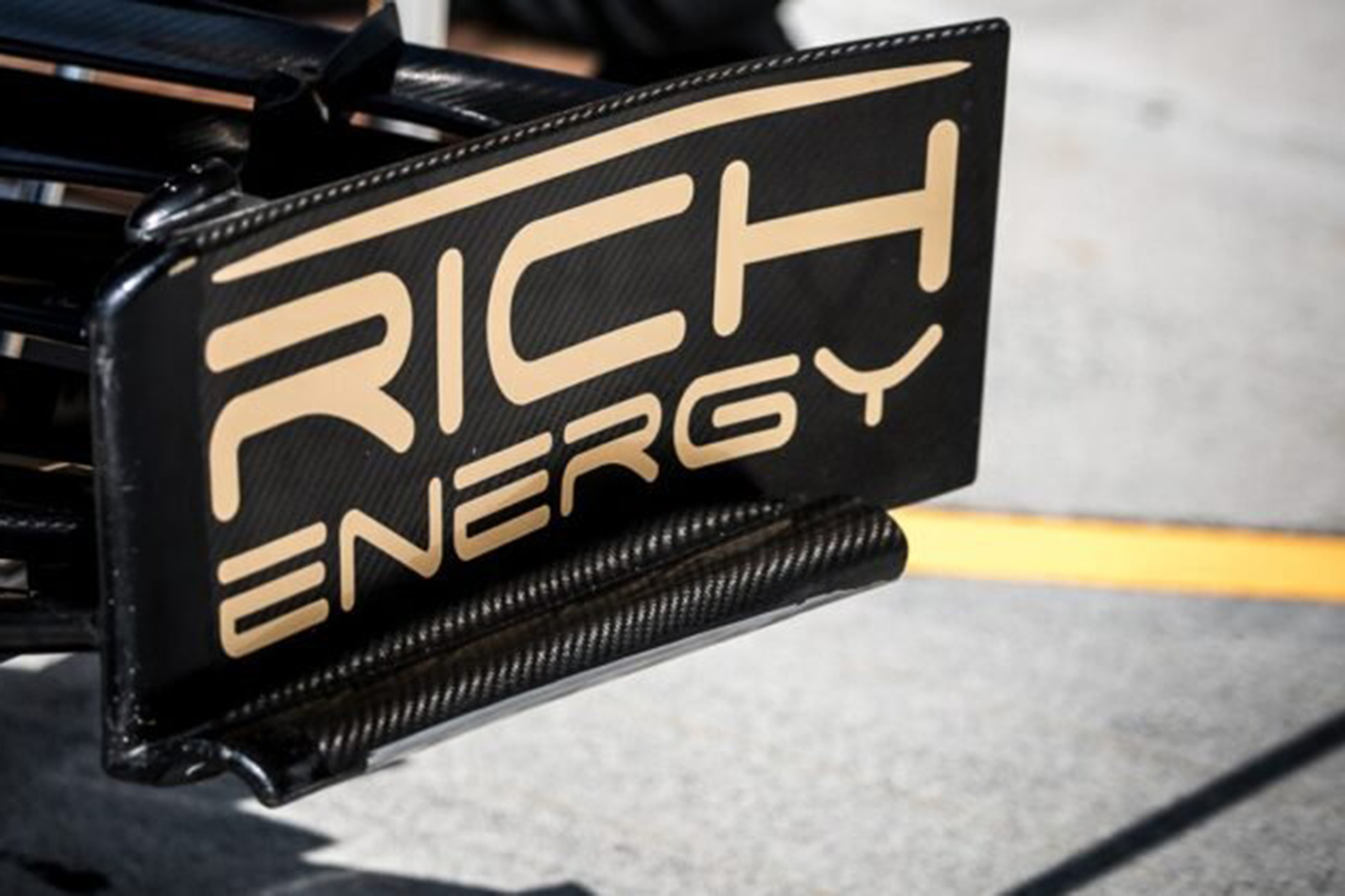 リッチエナジー 「戦略パートナーが既存F1チームの過半数株式を取得した」