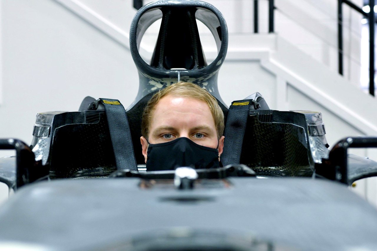 【動画】 バルテリ・ボッタス、メルセデスF1 W12でシート合わせ