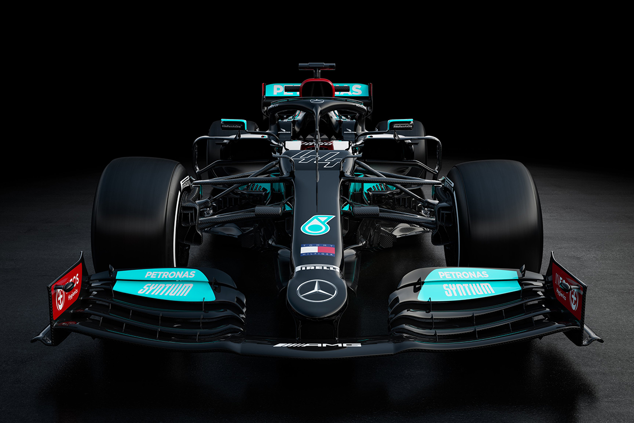 メルセデスF1 W12 画像ギャラリー：洗練されたF1王者の風格