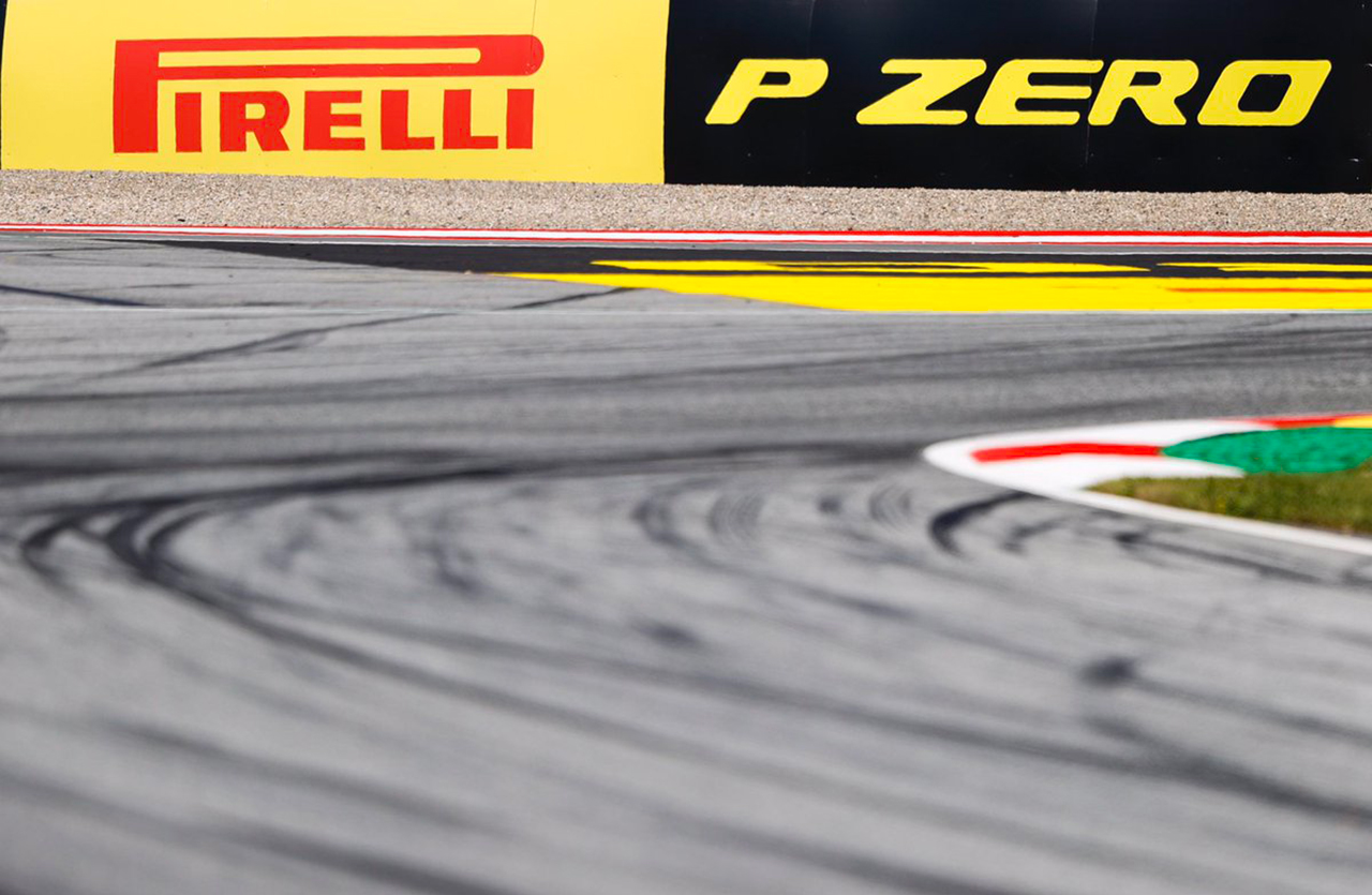 F1、ピレリとの公式タイヤサプライヤー契約を2024年まで延長
