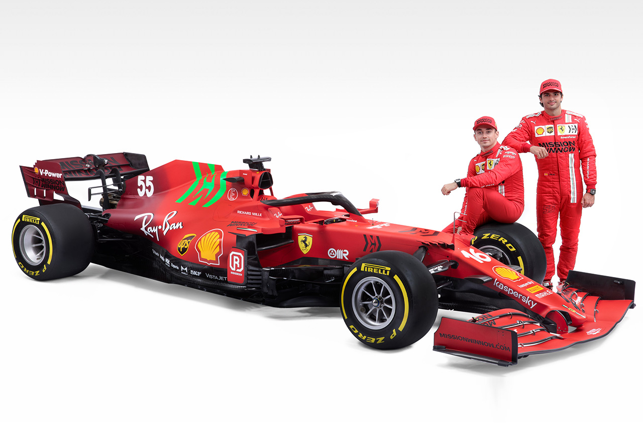 フェラーリF1の両ドライバーもSF21の蛍光グリーンの配色には驚き