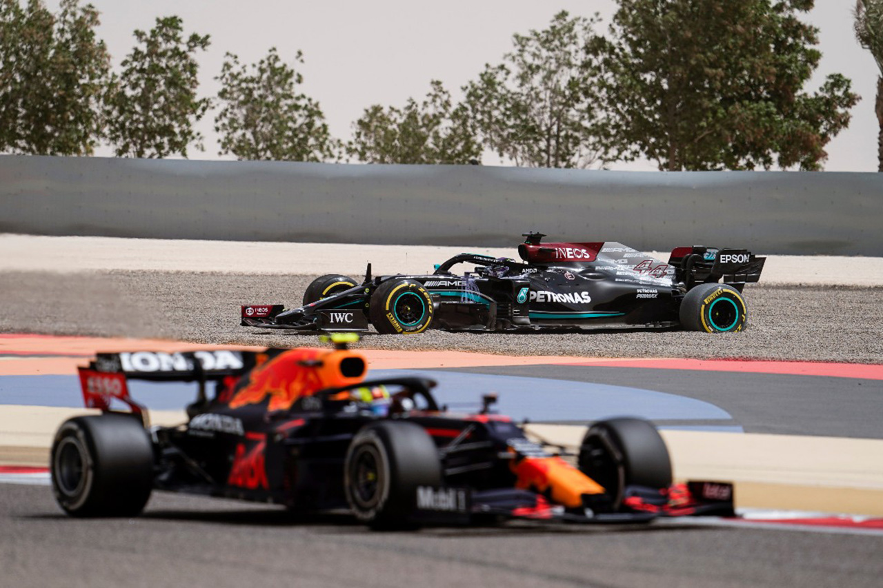 メルセデスF1 「我々のペースはレッドブル・ホンダほど速くない」